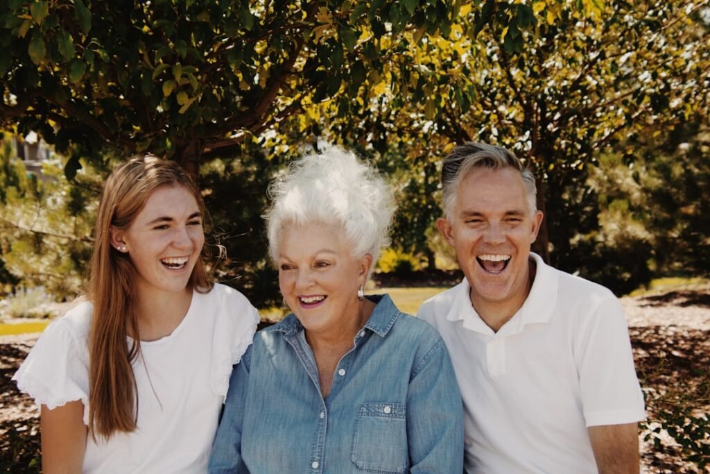 Photo Grandparents saving for grandchildren