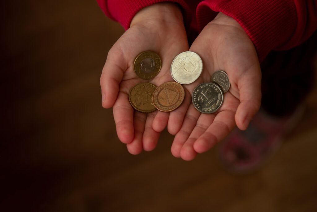 Photo Save money for children